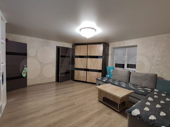 Дом 61,1 м² на участке 6,1 сот.