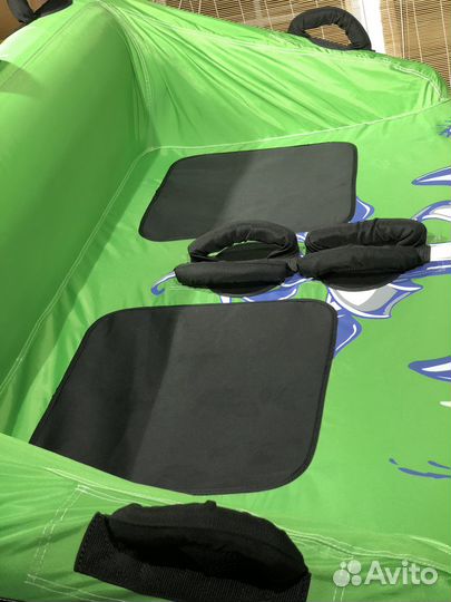 Банан, плюшка, ватрушка надувная для воды тюбинг