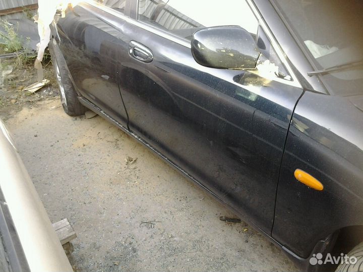 Двери на Mazda Xedos