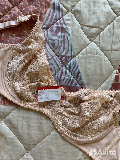 Бюстгалтер