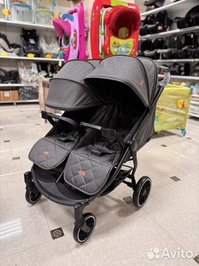 Коляска для двойни новая