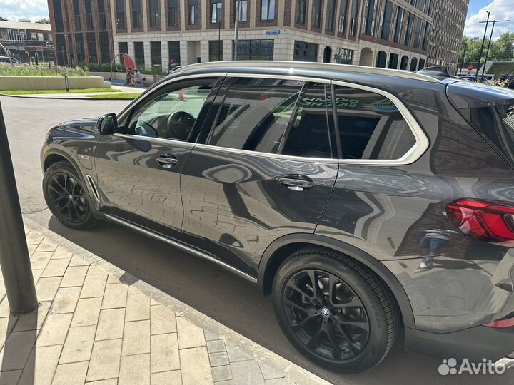 BMW X5 3.0 AT, 2022, 5 000 км