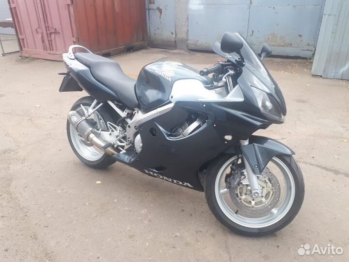 Honda cbr f4i