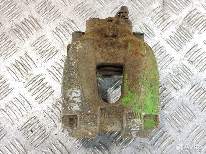 Суппорт задний левый Bmw 5 f10 2009-2016