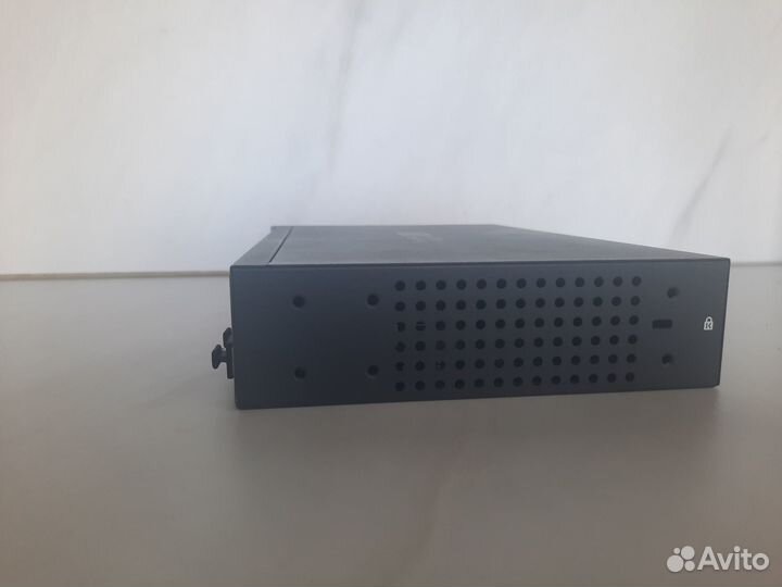 POE коммутатор HP ProCurve 2520-8-POE