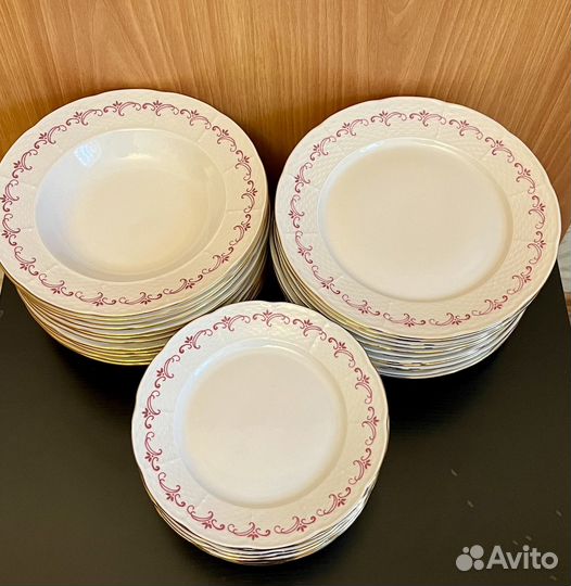 Чешский фарфор: новые тарелки 3 вида по 12 шт