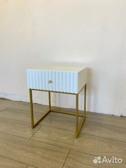 Прикроватная тумба с мдф Sofia