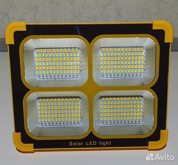 Суперъяркий прожектор аккумуляторный 9000 Mah