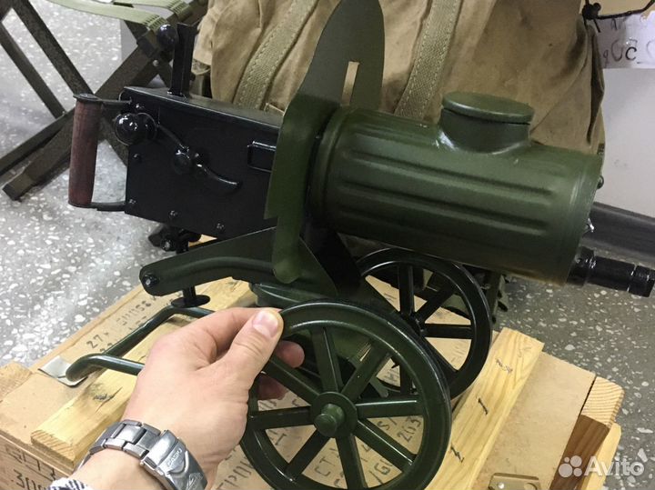 Мини-бар пулемет Максим металл