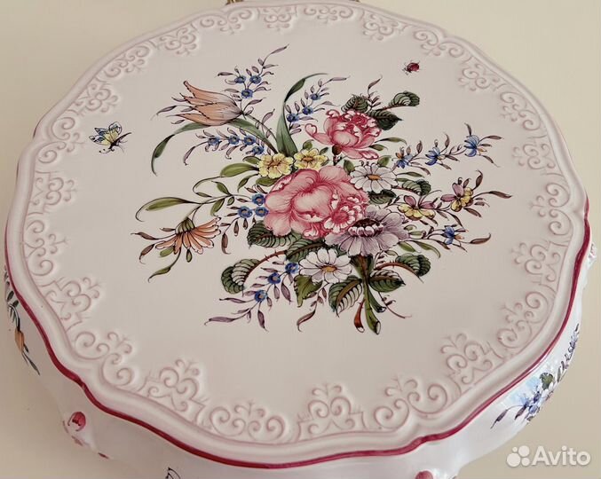 Фарфоровая тортница