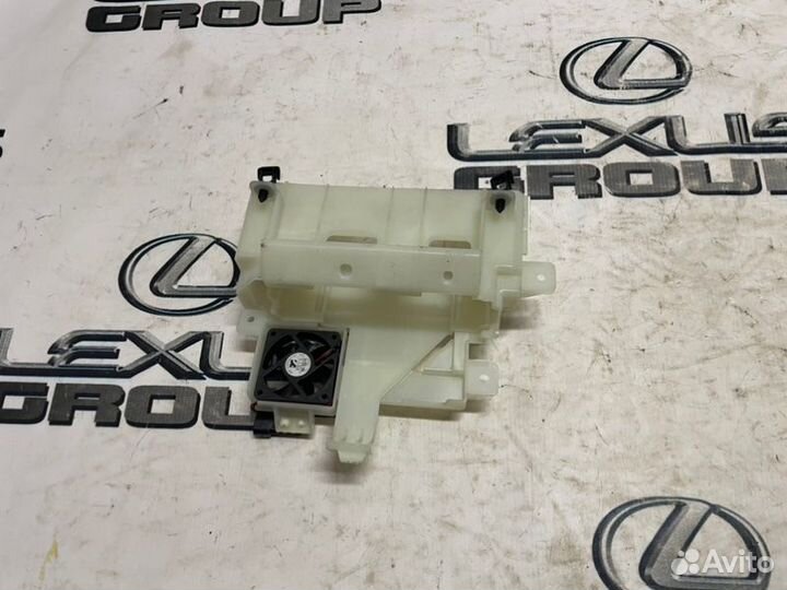 Кронштейн Land Rover Range Rover Evoque