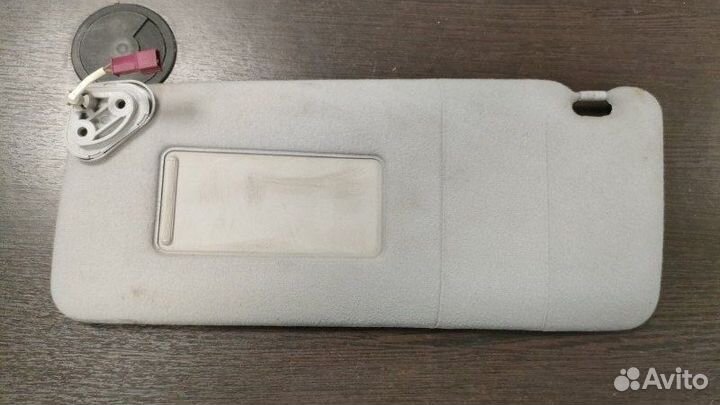 Козырек солнцезащитный левый Bmw X5 E53