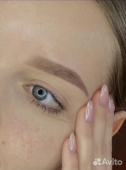 Мастер бровист