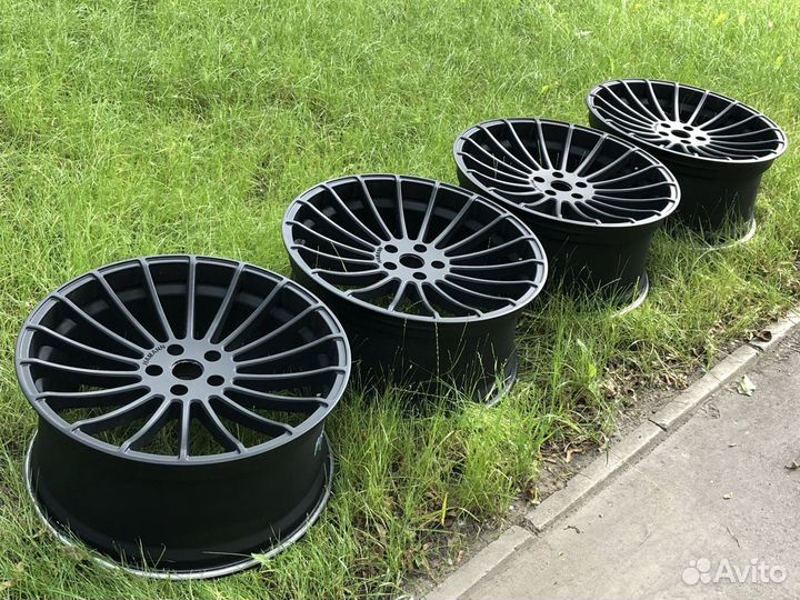 Диски Hamann Anniversary Evo R22 5x120