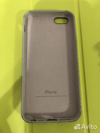 Оригинальный чехол на iPhone 5S (SE)
