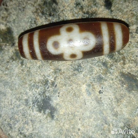 Старая Бусина Дзи Мистический узел и молния