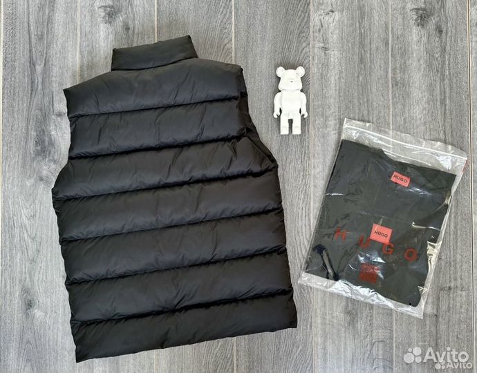 Жилет hugo boss+ футболка в подарок