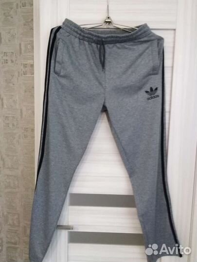 Спортивный костюм adidas новый