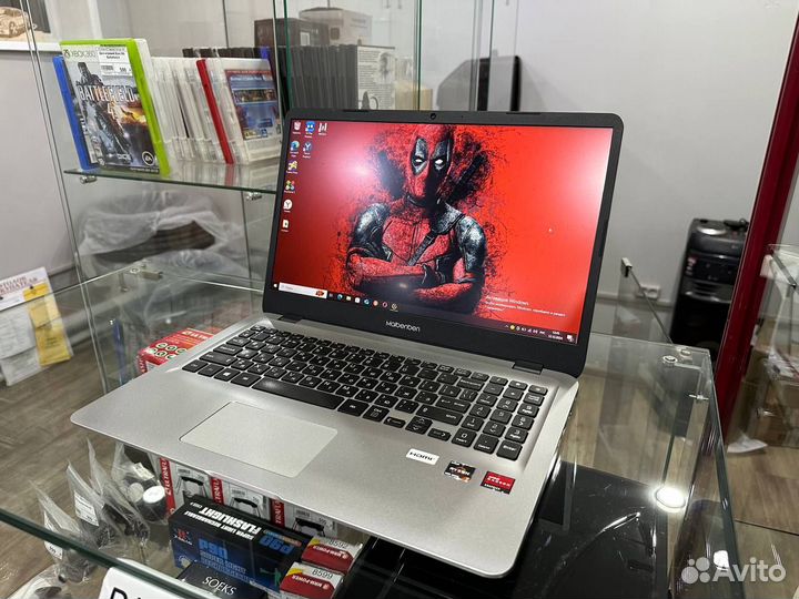 Ноутбук Maibenben M547