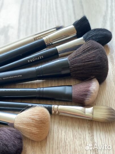 Продам кисти для макияжа