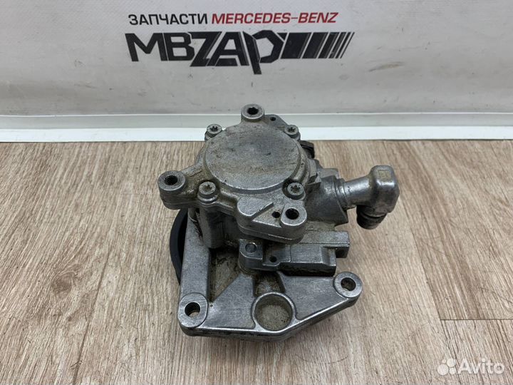 Насос гур на запчасти Mercedes W164 ML 164