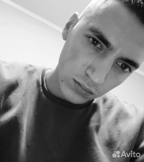 Официант, бармен