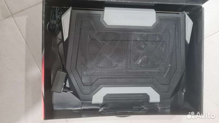 Подставка под ноутбук с вентилятором