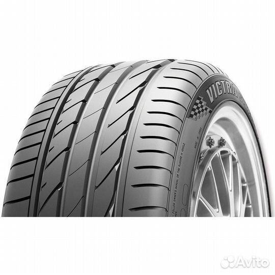 Maxxis Victra Sport VS5 235/45 R17