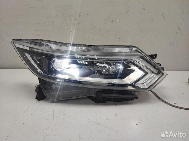 Фара правая nissan qashqai J11 2017-нв