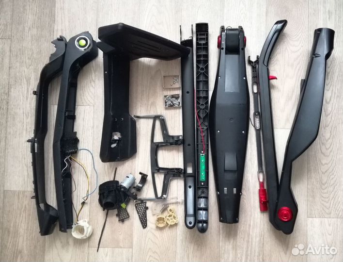 Запчасти и аксессуары для пылесоса Bissell BBK LG