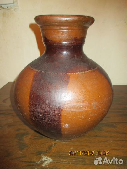 Глиняный кувшин (старый)