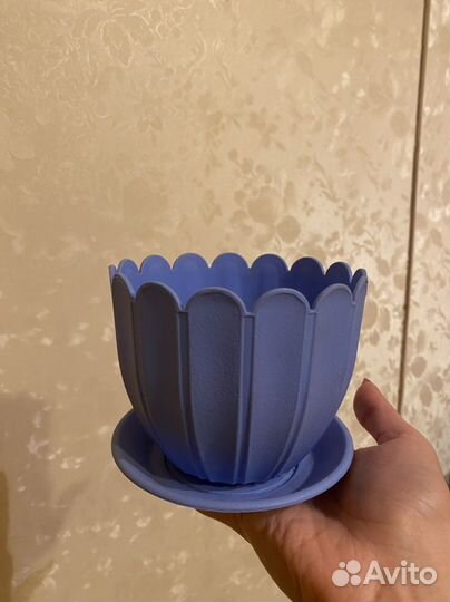 Горшок для цветов пластиковый