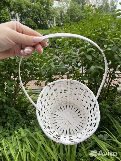 Корзина плетеная