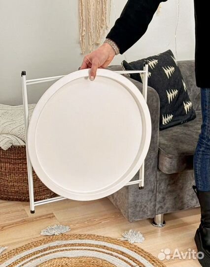 Журнальный стол круглый