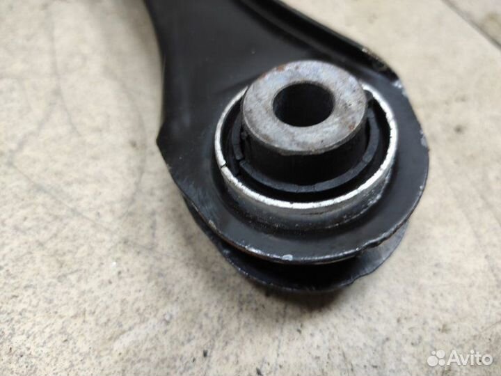 Рычаг подвески нижний Volvo Xc90 2 2.0 dizel 2017