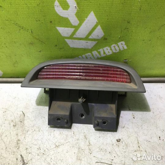 Фонарь задний (стоп сигнал) Киа рио 1