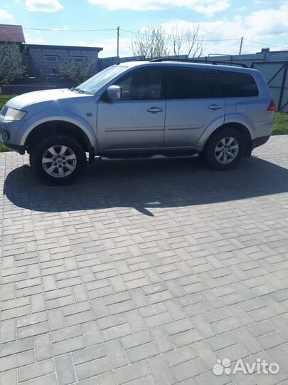 Mitsubishi Pajero Sport 3.2 AT, 2011, 320 000 км