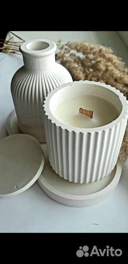 Подарочный набор свеча и ваза для сухоцветов