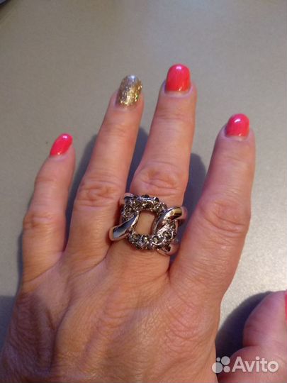 Кольцо Флоранж серия Шик