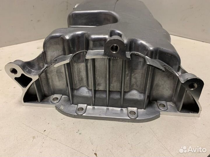 Поддон масляный двигателя Volkswagen Golf Iv/Bora