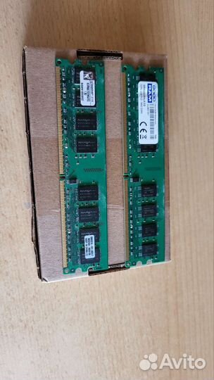 Материнская плата с процессором и памятью