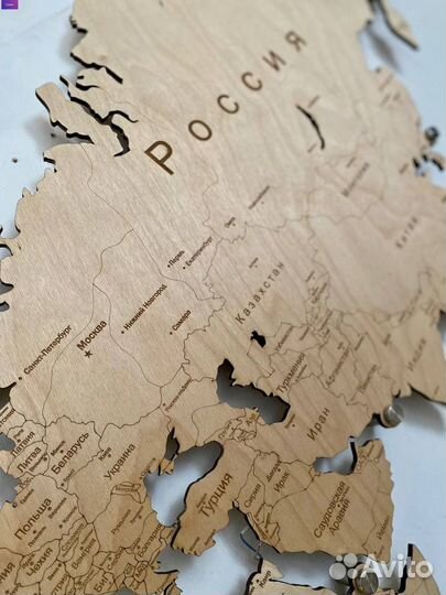 Интерьерная карта мира из дерева