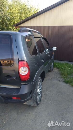 Chevrolet Niva 1.7 МТ, 2010, 140 000 км