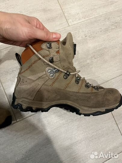 Ботинки женские трекинговые Asolo