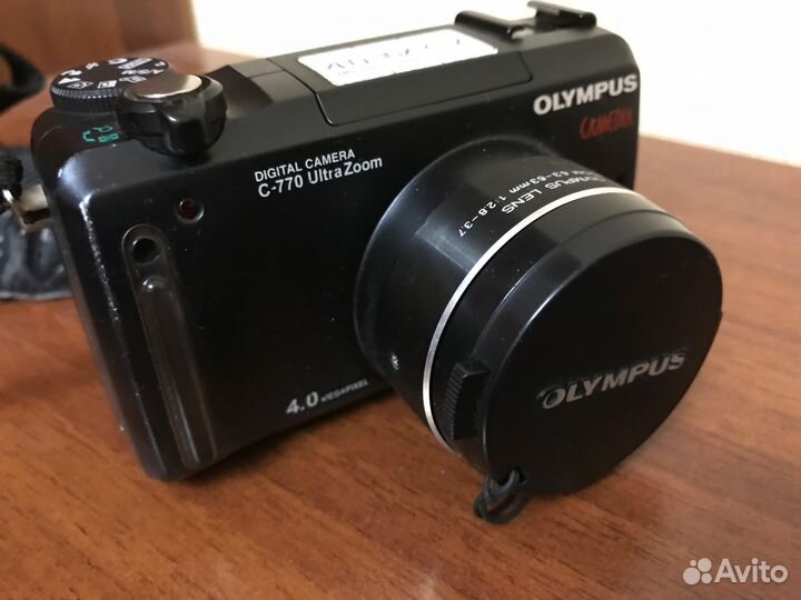 Зеркальный,Цифровой фотоаппарат с оптическим зумом