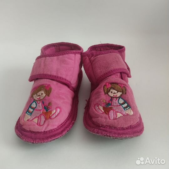 Обувь на девочку