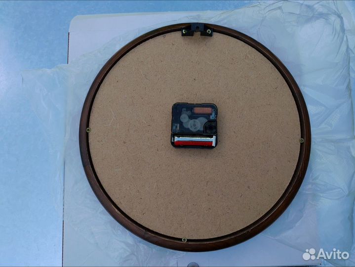 Часы настенные