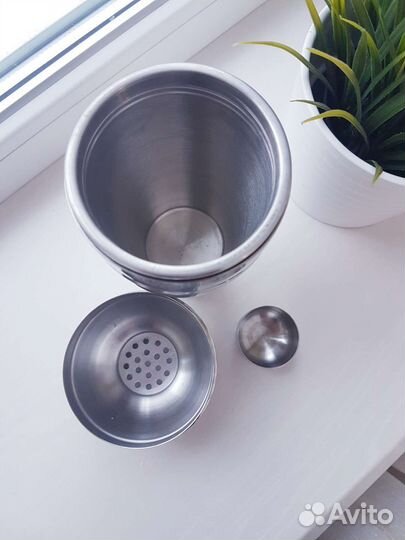 Шейкер для коктейлей, новый