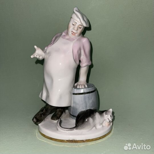 Статуэтка «Кот и повар»