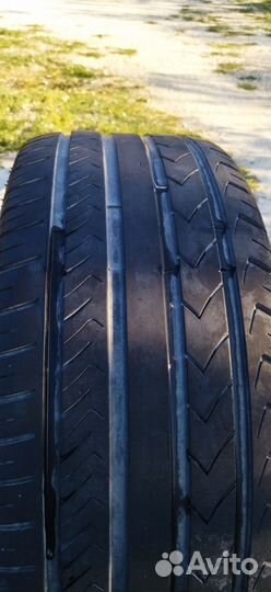 Torque TQ901 235/45 R17 97E